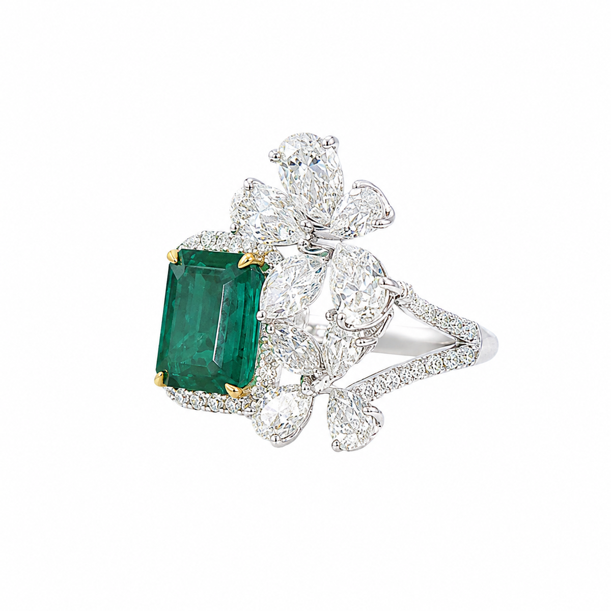 Elegant Emerald & Diamond Cocktail Ring