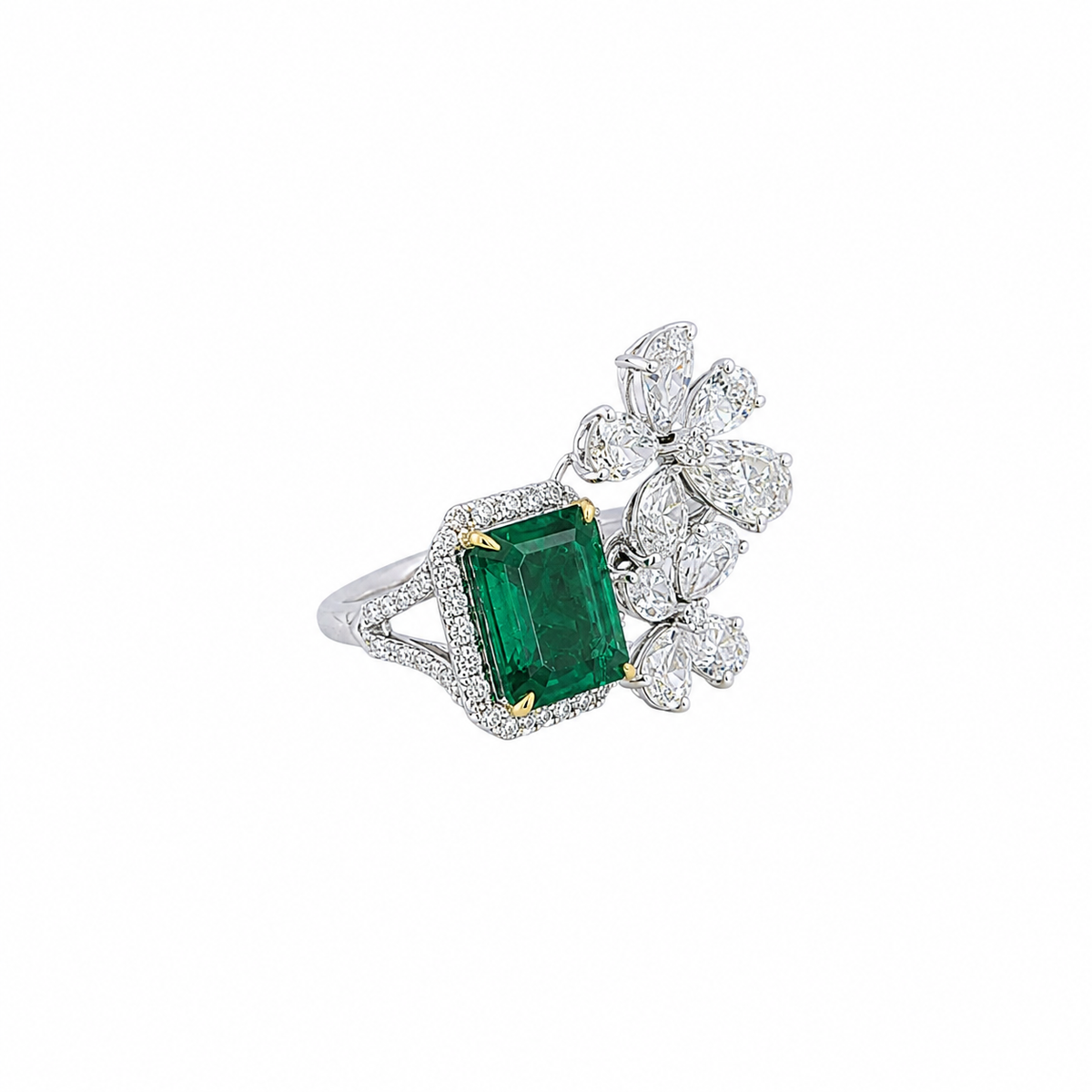 Elegant Emerald & Diamond Cocktail Ring