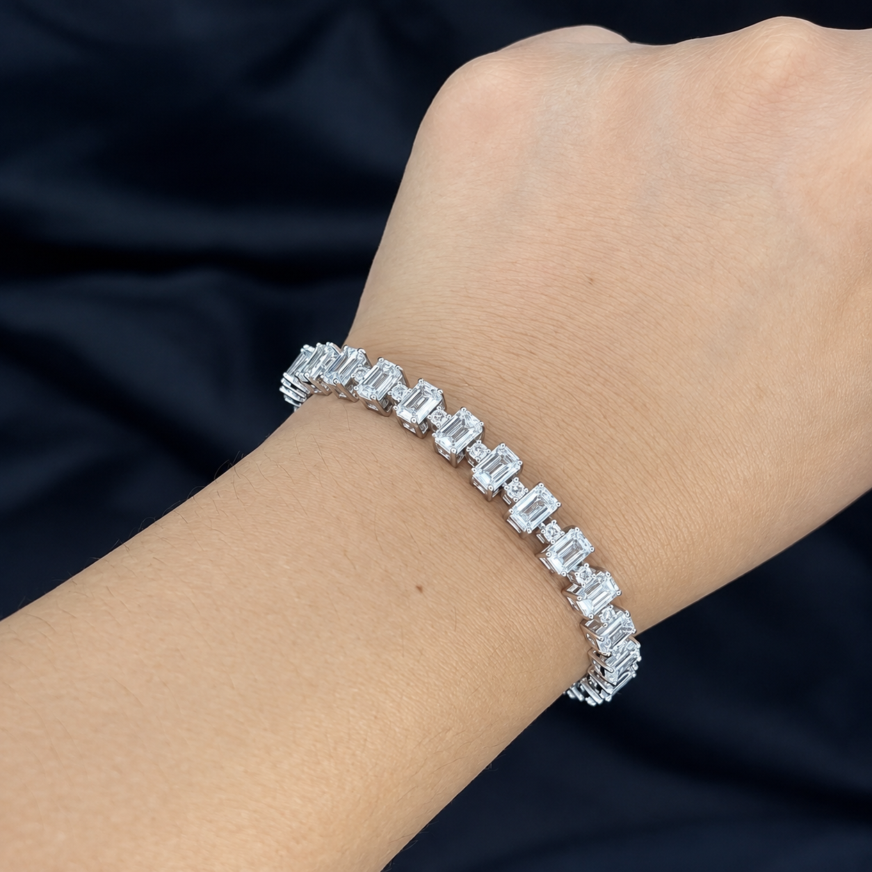 Vira Earth 14K White Gold Diamond Bracelet