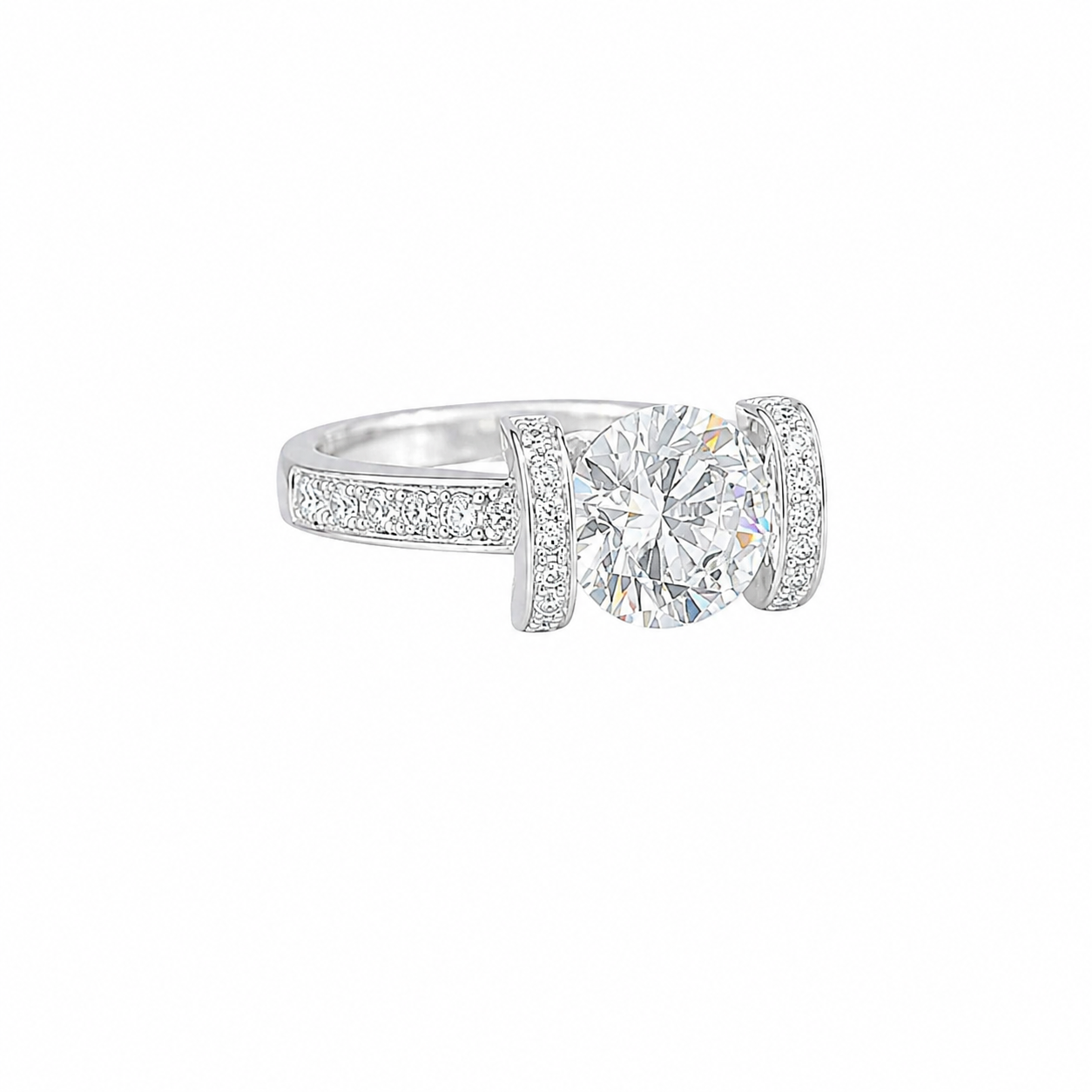 Elegant Round Brilliant Solitaire Ring